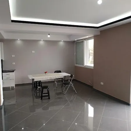 Vila Sarande Villa *