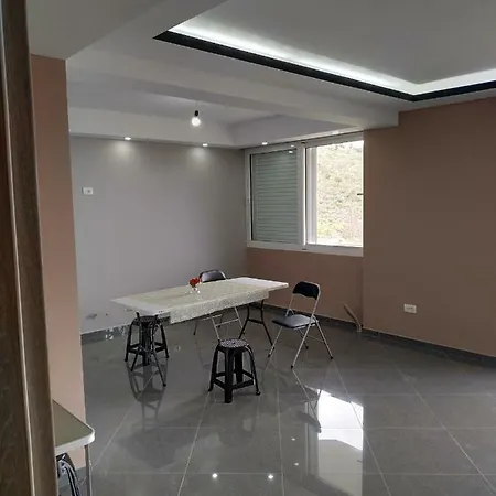 ヴィラ Sarande Villa *